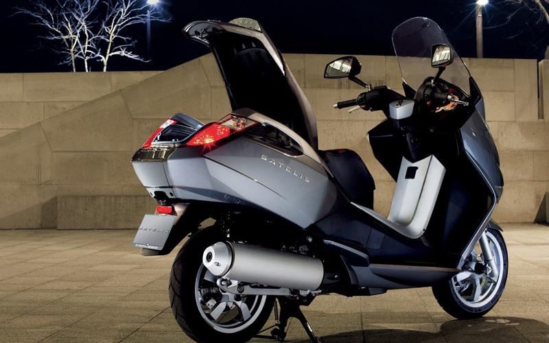 New Peugeot Maxi 500 scooter MCN